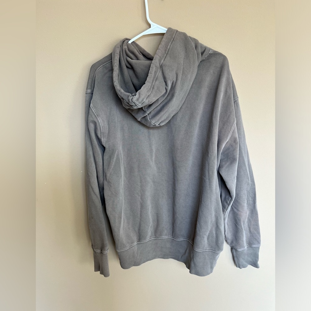sweatshirt - Picture 2 of 4